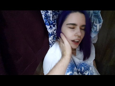 ❤️ Nire ahizpa armairuan aurkitu eta lagundu zion esperma ️ Porno %eu.courseclass.ruan ❌❤